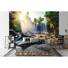 Fotobehang Bosbeleving met Adembenemende Waterval