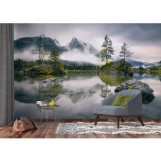 Een fotobehang van Hintersee Ramsau meer in een woonkamer.