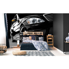 Een fotobehang van een zwarte Mercedes-Benz auto voor de slaapkamer.