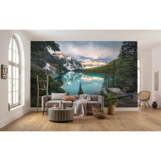 Fotobehang Magic Moraine Lake - 450 x 280 cm