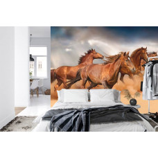 Een fotobehang met paarden aan het strand, weergegeven in een slaapkamer.