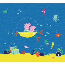 Fotobehang met Peppa Pig en George die varen in hun onderzeeër diep onder water, omringd door kleurrijke vissen en zeedieren.