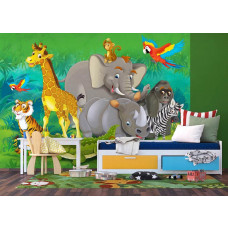 Een kinderkamer met een fotobehang met speelse dieren uit de jungle zoals een olifant, giraffe, neushoorn, zebra, tijger en een krokodil.