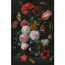 Fotobehang van een stilleven met bloemen in een glazen vaas door Jan Davidsz de Heem, Rijksmuseum.