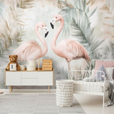 Een stijlvolle kinderkamer met een fotobehang met sierlijke flamingo’s en weelderige junglebladeren, die samen zorgen voor een frisse en exotische uitstraling