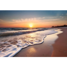 Een prachtig fotobehang van een strand bij zonsondergang, met het zachte zand en de warme gloed van de ondergaande zon.