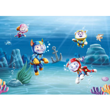 Fotobehang met de Paw Patrol personages Chase, Marshall, Skye, Rubble op duikavontuur in de zee.