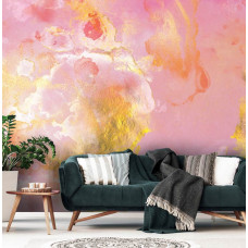 Een marmerlook behang met roze en gouden accenten, geschikt voor een moderne slaapkamer.