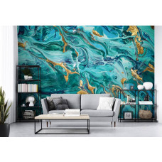 Een elegant marmer-fotobehang met gouden en turquoise tinten, perfect voor een woonkamer.